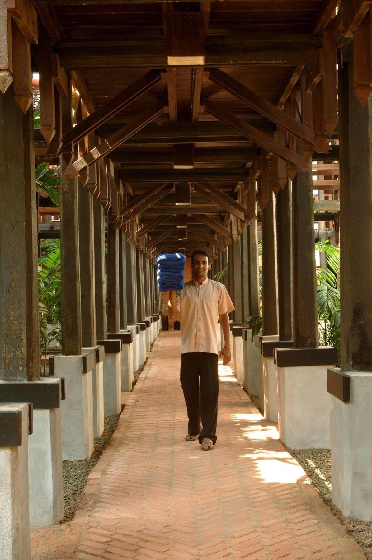 Club Bentota Hotel Bagian luar foto